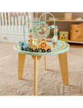 Bébé jouant avec la table d'activités Montessori Tooky Toy